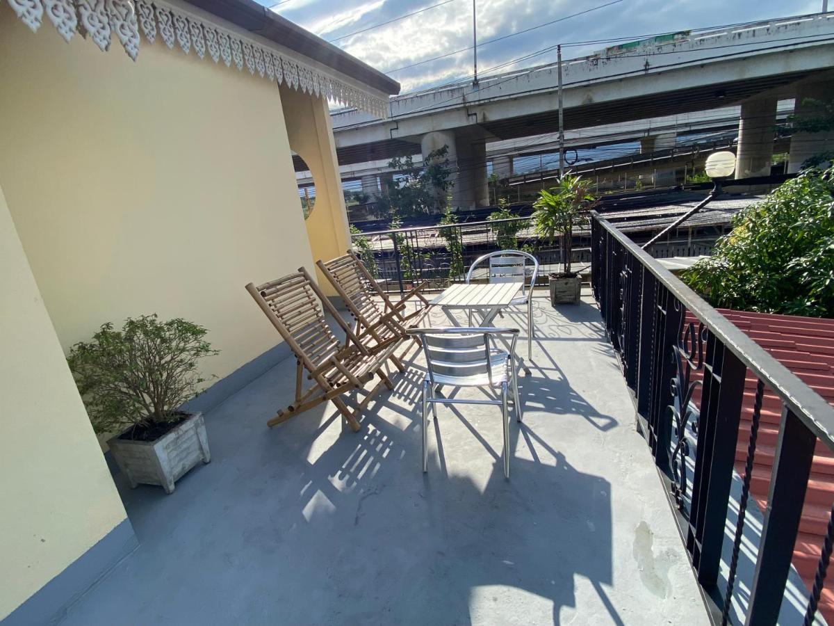 Airport One Station Hometel - Suvarnabhumi - Sha Extra Plus Bangkok Exterior foto